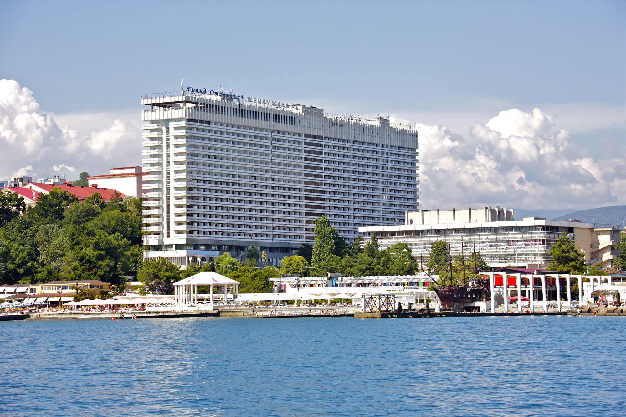 סוצ'י Zhemchuzhina Grand Hotel מראה חיצוני תמונה